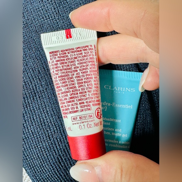 CLARINS Air France inflight blue & grey fabric zip amenity kit - Picture 9 of 12